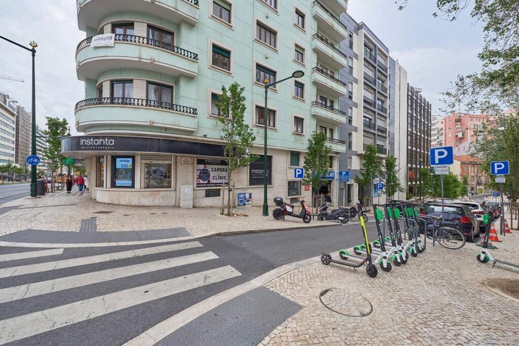 Green Corner House Lisbon Exterior photo
